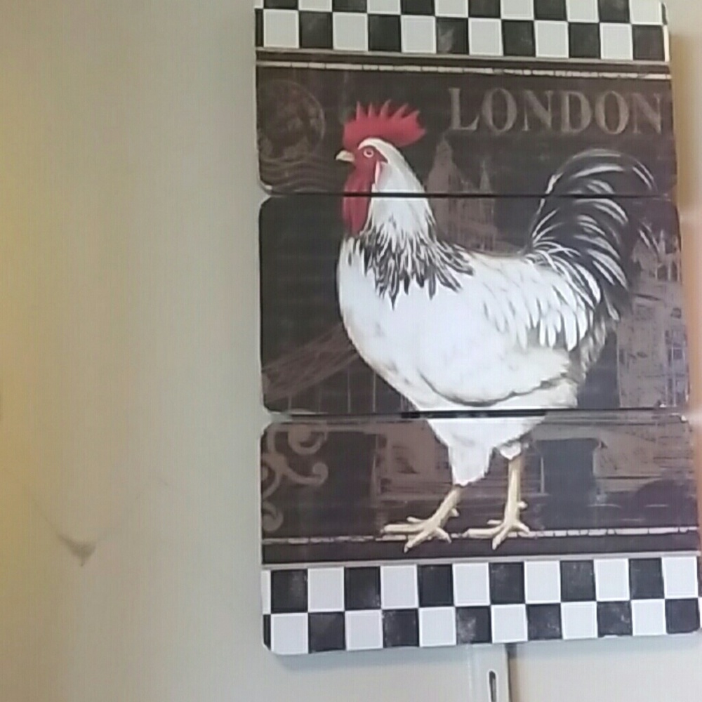 Rooster decor